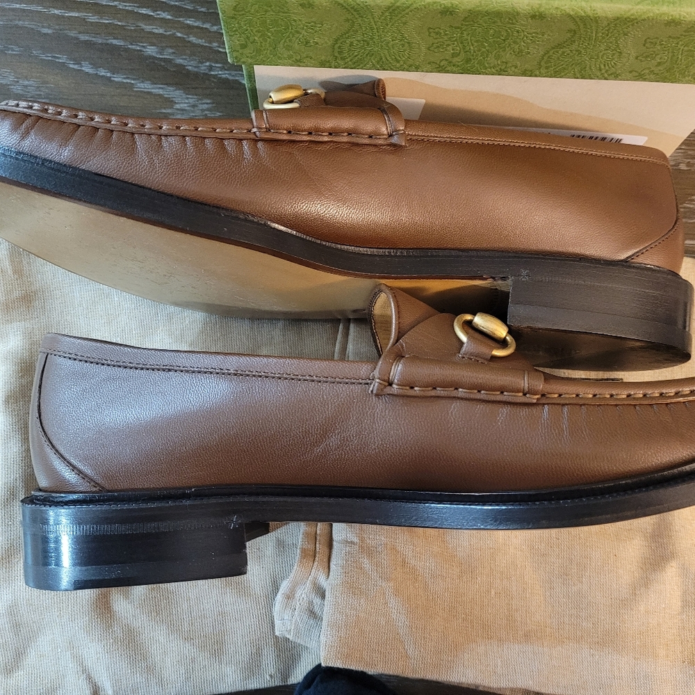 **SOLD**Gucci loafers Mandala Brown sugar  Gucci Sz10 Read Details**** - Picture 7 of 16